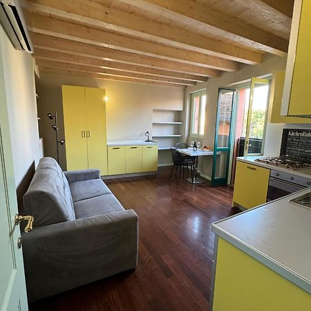Splendid Apartment ديسينسانو ديل غاردا المظهر الخارجي الصورة